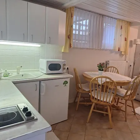 Apartmaji Marinka Hodnik Apartamento